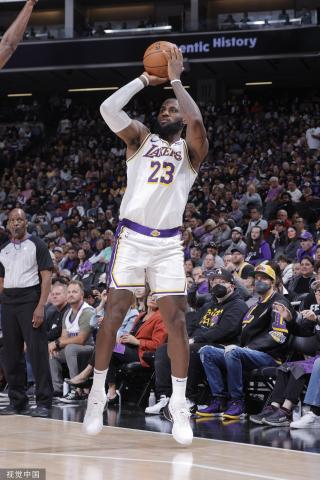 在他的个人 在他的个人