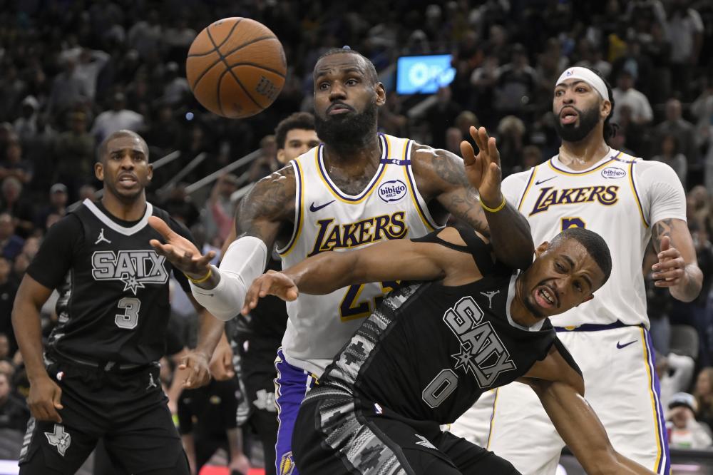 与合作中逐 与合作中逐